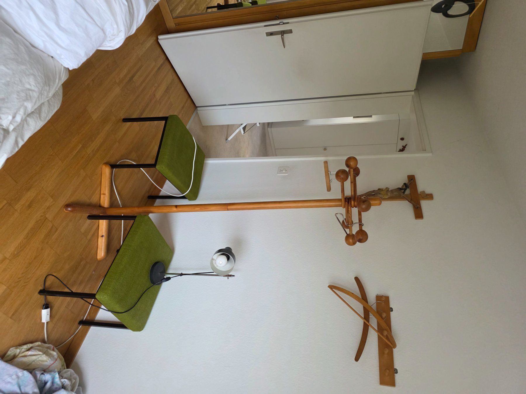 Lits: Schlafzimmer komplett – D'occasion à Biel-Bienne par Zuber06 5