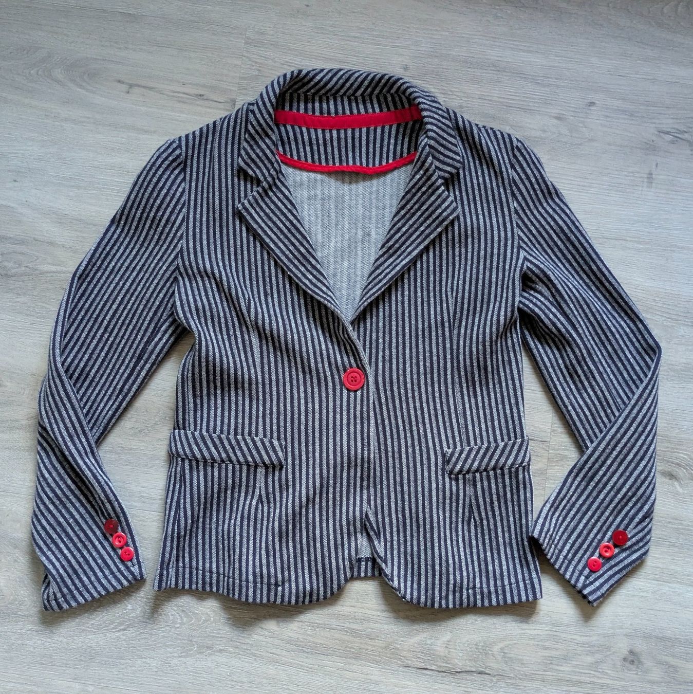 Ensembles & Tailleurs: Blazer rayée bleue et rouge - 36 – D'occasion à Orsieres par IndianaJones50a
