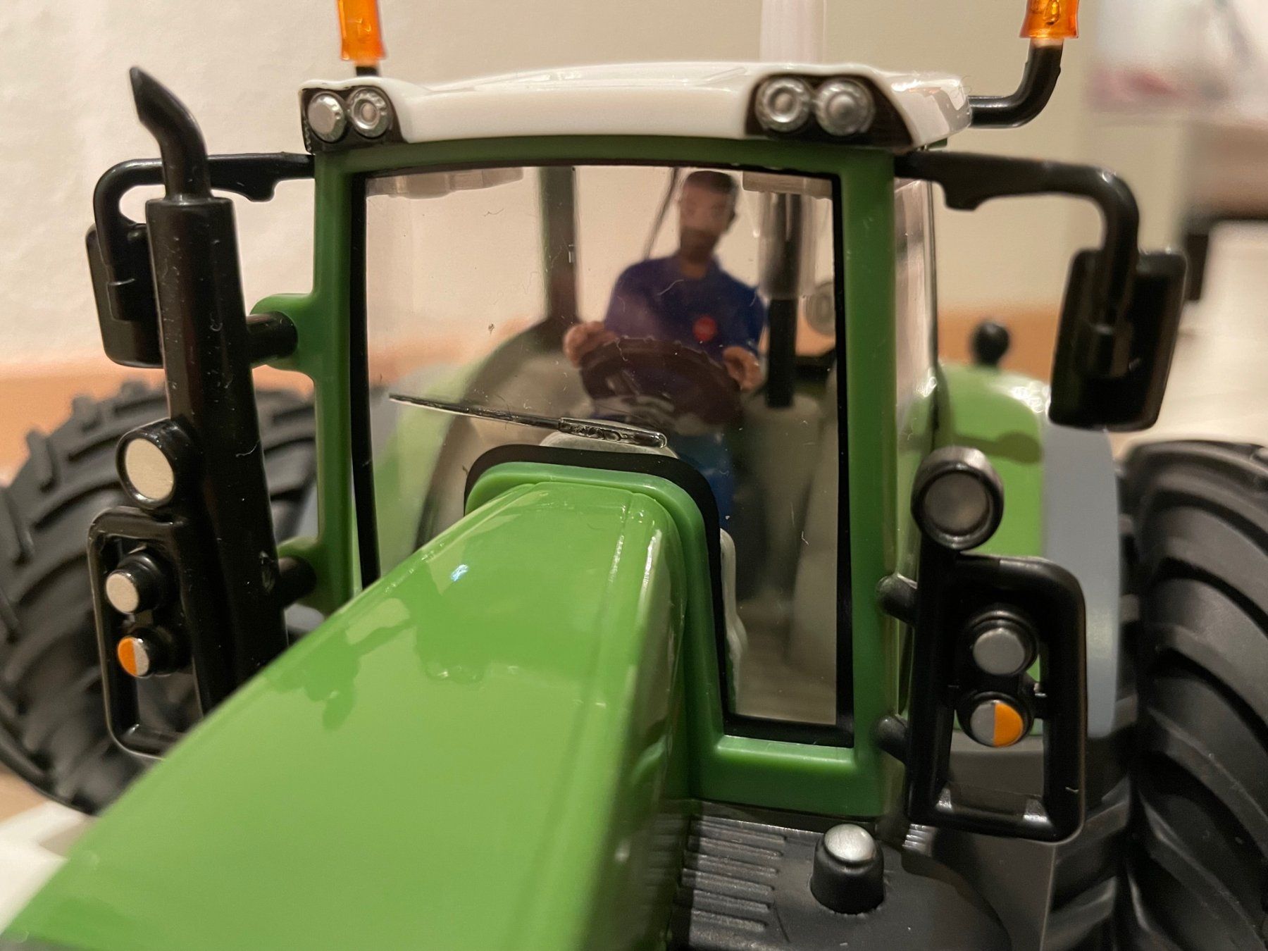 Fendt Trattori: SIKU Fendt 936 Vario – Nuovo e nell'imballaggio originale da Kreuzlingen venduto da Stefan1150 6