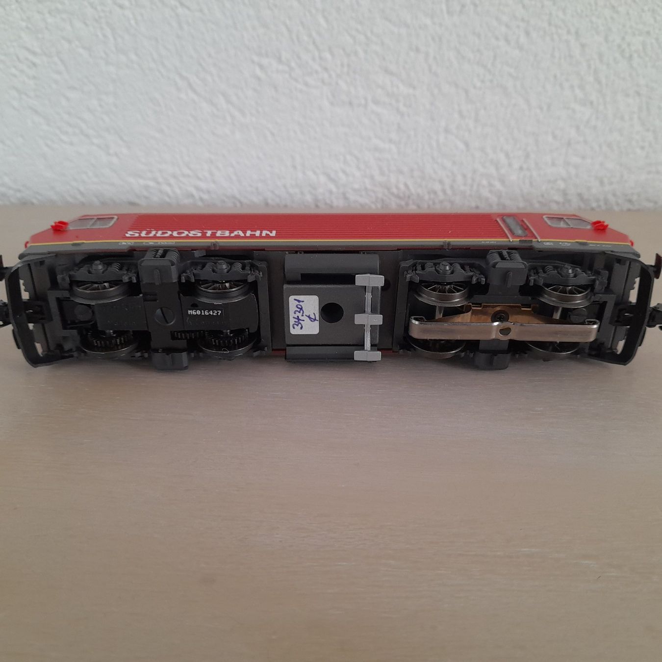 Märklin Modellini di ferrovie: Locomotive Re 446 SOB "Sudostbahn" – Nuovo e nell'imballaggio originale da Auvernier venduto da gandalf08 5