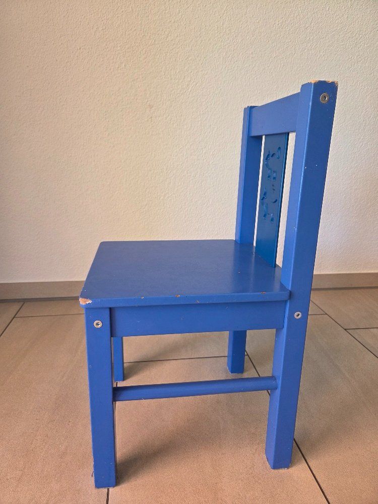 Ikea Set de table et chaises: Kindertisch und Kinderstühle – D'occasion à Bülach par Jerry739 3