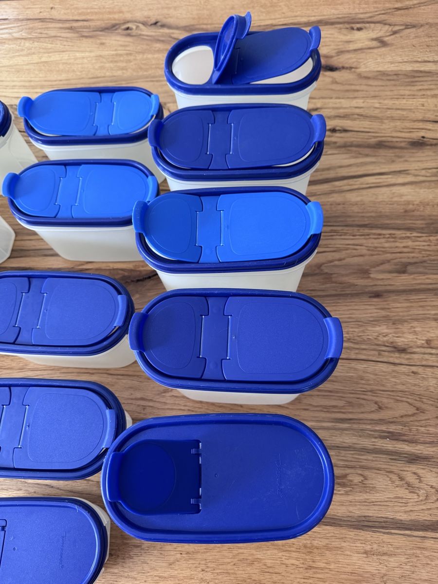 Tupperware Behälter & Ähnliches: Tupperware Vorratsbehälter Set blau/transparent gebraucht – Gebraucht aus Rickenbach SO von irgendsoeine 4
