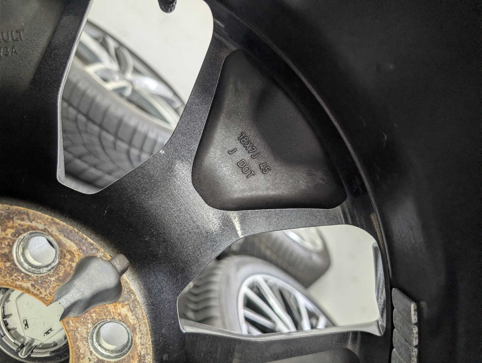 Cerchioni: Renault Alaskan Felgen – Usato da Dürrenäsch venduto da Pneu-Idris 3