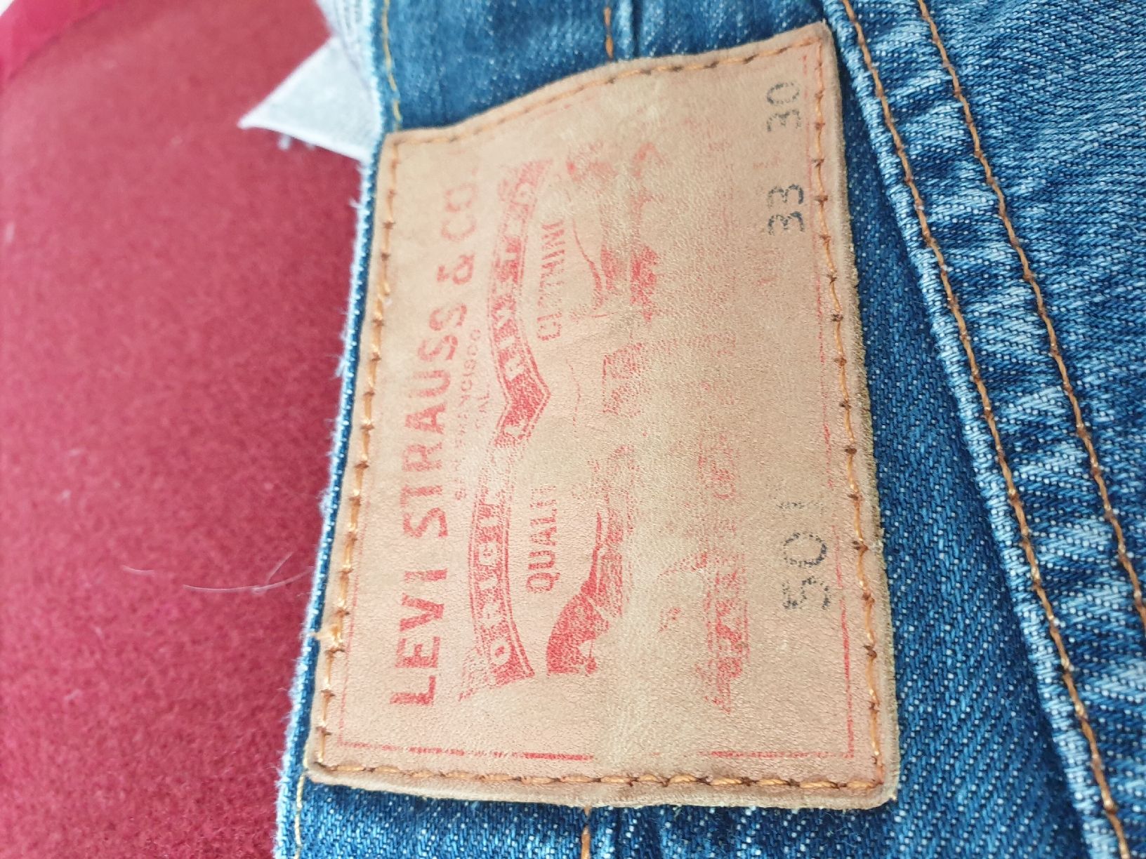 Jeans: Herren -Jeans – Usato da Zürich venduto da Stenat 5