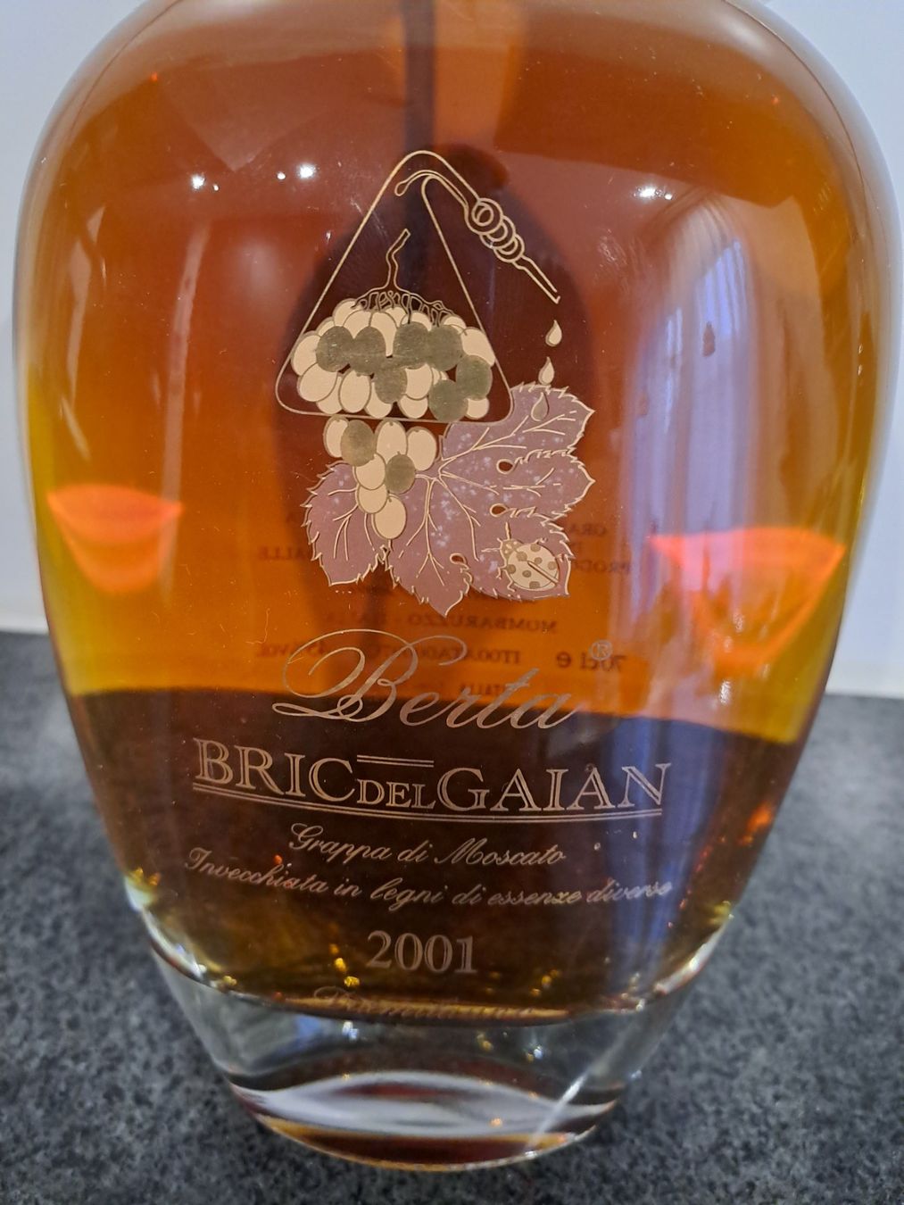 Berta Bevande alcoliche: Berta Grappa BRICDELGAIAN 2001 – Nuovo e nell'imballaggio originale da Elsau venduto da Kellerraeumung 1