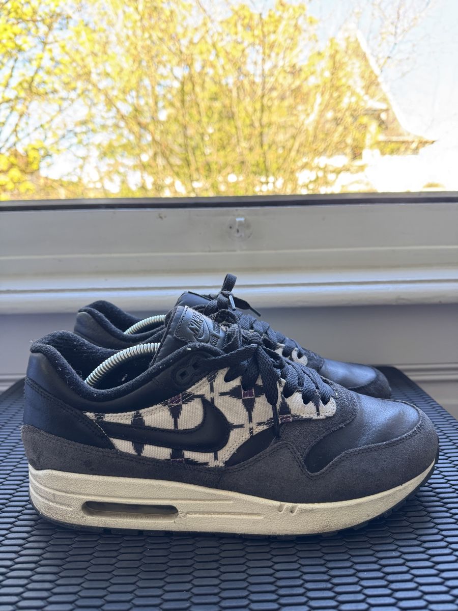 Nike Scarpe da uomo: Air Max 1 Aztec Pack 2011 – Usato da Bern venduto da Roynsky 1