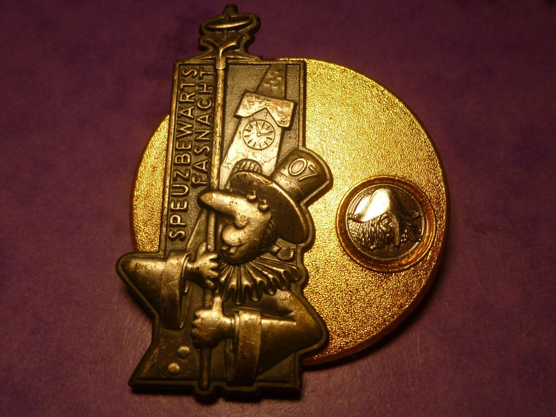 Placchette & Badge: SPEUZ 2007 GOLD – Usato da Ried (Muotathal) venduto da Mandarin02