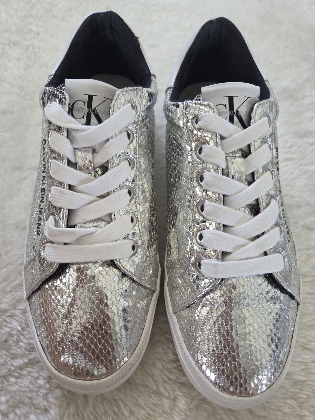 Chaussures femmes: Calvin klein Schuh 38 – D'occasion à Frauenfeld par bea_6m8y 1