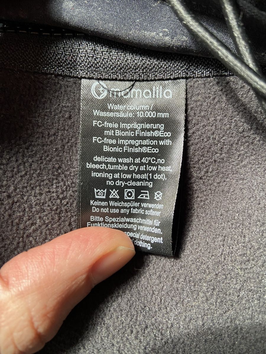 Mamalila Marsupi portabebè: Mamalila Softshell Tragejacke schwarz S – Usato da Hausen AG venduto da chr_b 6