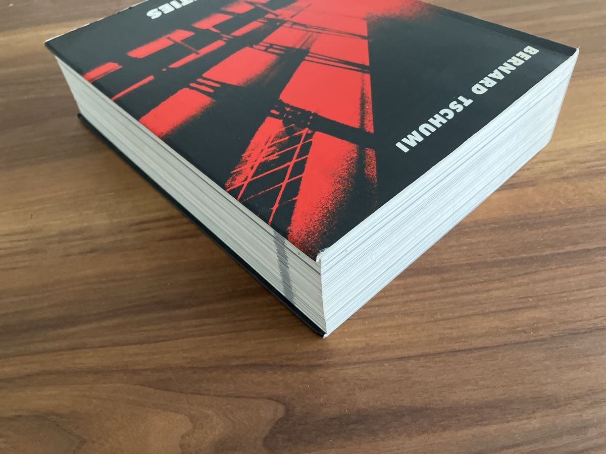 Libri: Architektur Bernard Tschumi  – Usato da Zürich venduto da katix 1