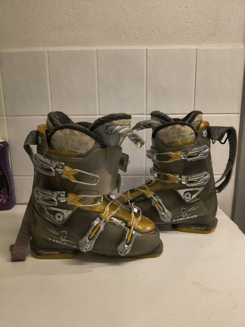 Scarpe da uomo: Head Ski Boots, Translucent Grey and Yellow, Used Condition – Usato da Zürich venduto da TrainLine 1