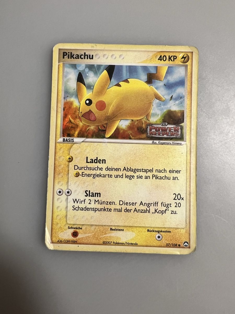 Pokémon Sammelbilder & Trading cards: Pikachu Holo – Gebraucht aus Muttenz von Michugee97