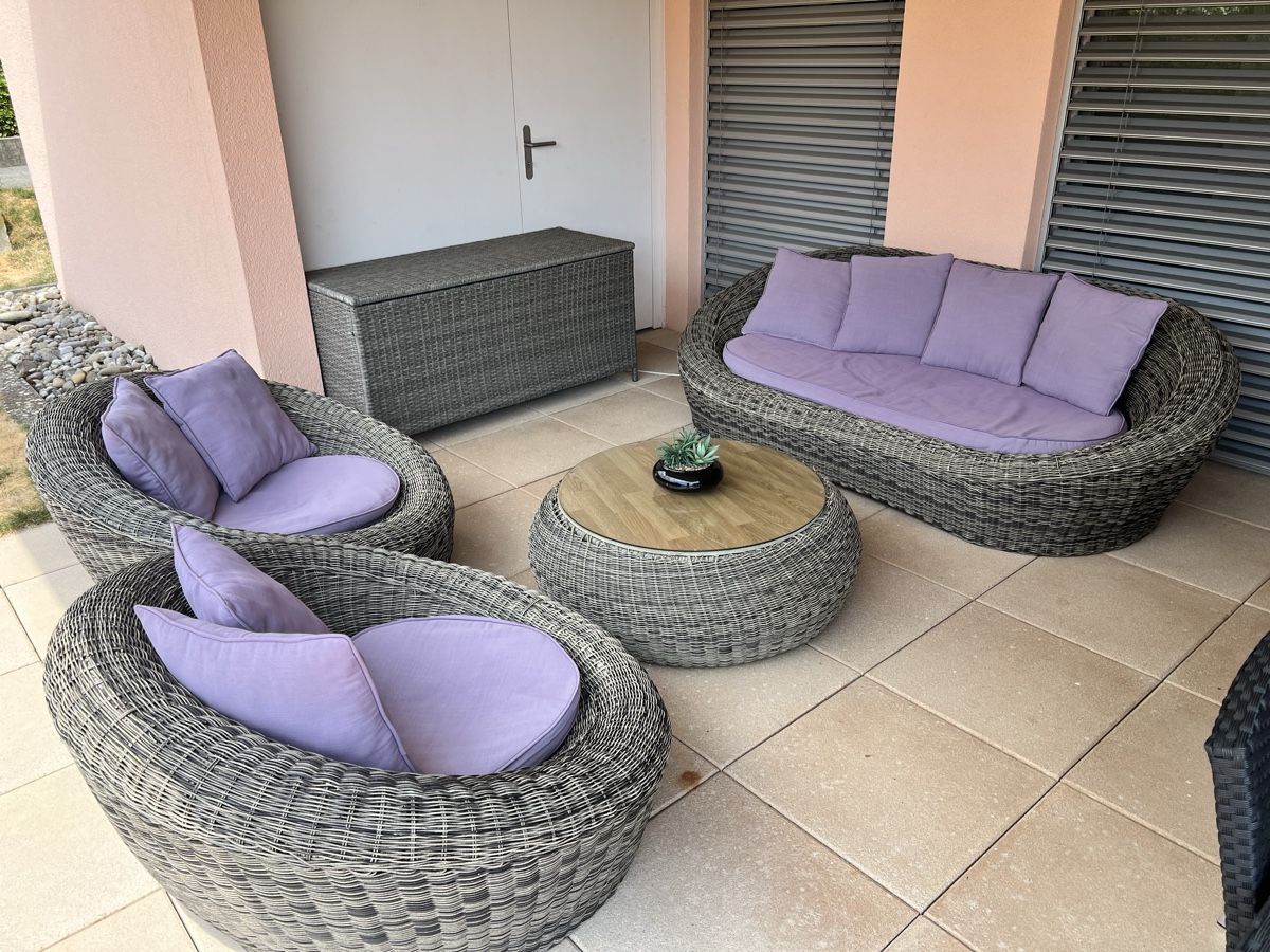 Divani: Rattan-Gartenmöbel-Set – Usato da Bettlach venduto da Swiss-2016 1
