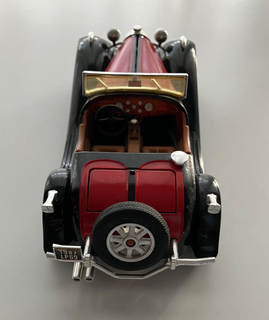 Bugatti Modellini d'auto: Bugatti 55 Roadster Modellauto schwarz/rot – Usato da Zürich venduto da Kue_Zuerich 7