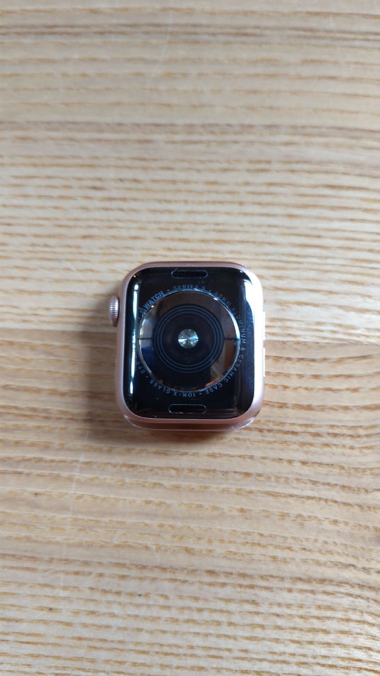 Apple Smartwatch: Apple Watch Series 6, 40mm, Rosa. – Usato da Bolligen venduto da PhilHan 1