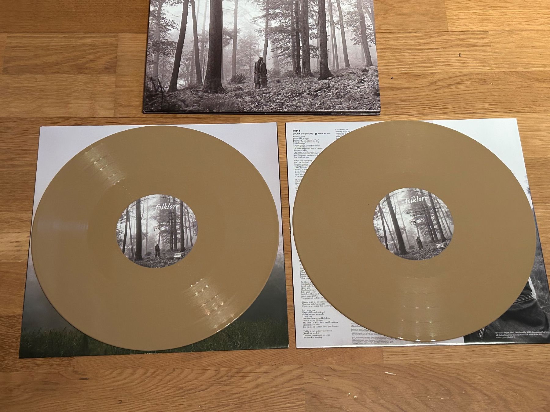 Vinyles: Taylor Swift. 2020. Neu. folklore – Neuf avec emballage d'origine à Faulensee par Mizuno06 5
