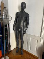 Männliche Schaufensterpuppe