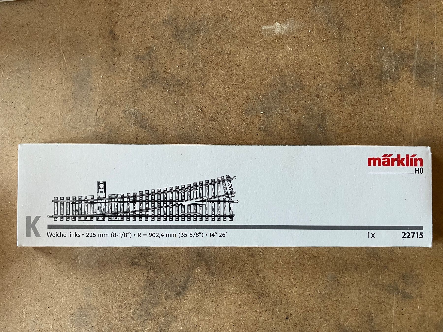 Märklin Modellini di ferrovie: K Gleisweiche 22715 – Nuovo e nell'imballaggio originale da Mont Tramelan venduto da Oktober1958