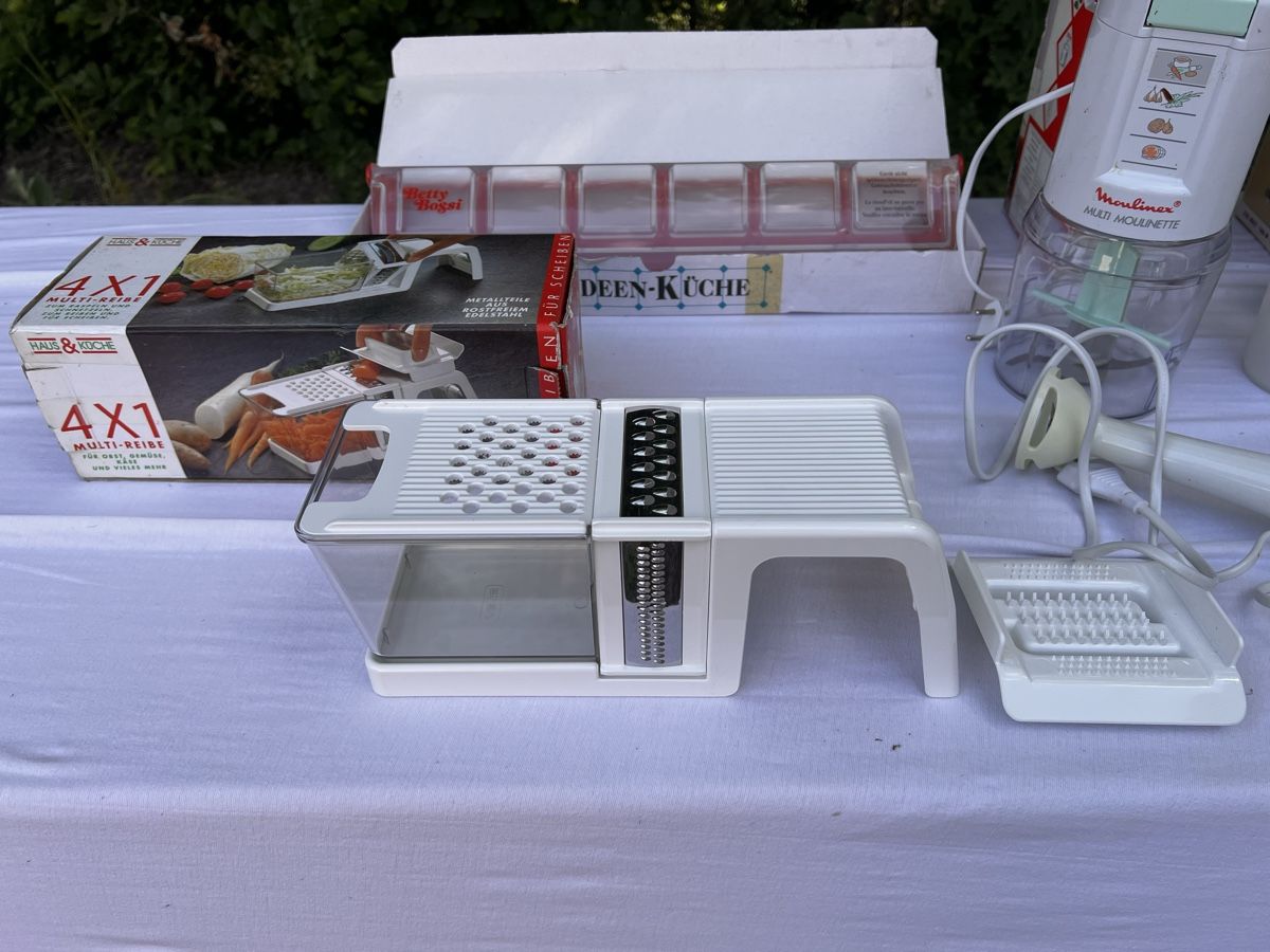 Elettrodomestici da cucina: Küche-Geräte :Stabmixer, Multizerkleinerer, Elektromesse (64 – Usato da Glattfelden venduto da maa_qcj8 1