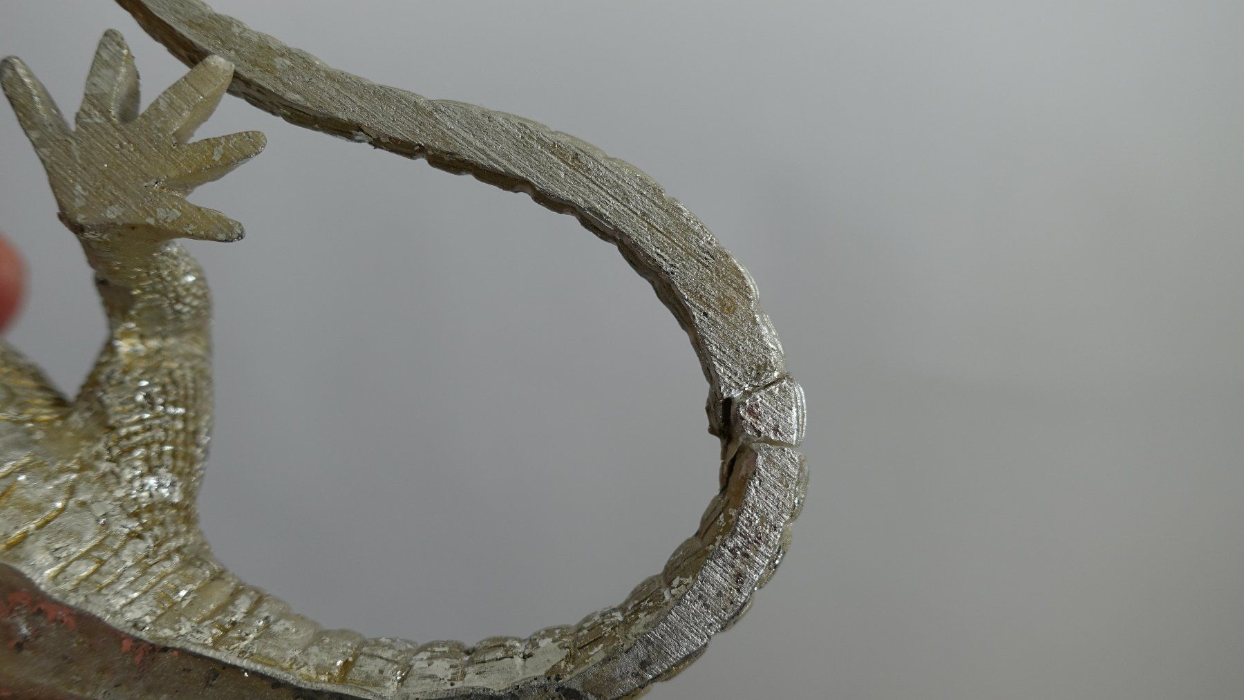 Tutte le decorazioni: Dekoration zwei silbrige Eidechsen - Geckos – Usato da Kloten venduto da Swissisland 3