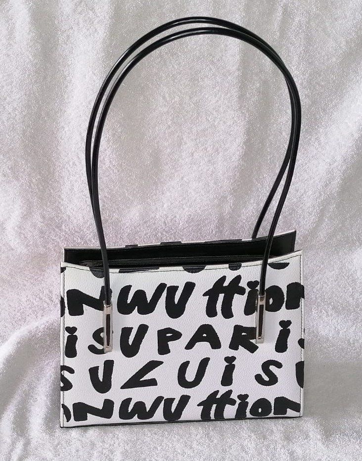 Sacs femmes: kleine, originelle Handtasche – D'occasion à Grächen par Hel7890 1