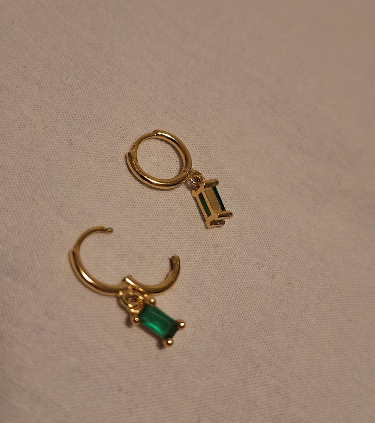 Orecchini pendenti & Orecchini a lobo: Green and gold colour earrings – Usato da Münchwilen AG venduto da sil_dp2y 1
