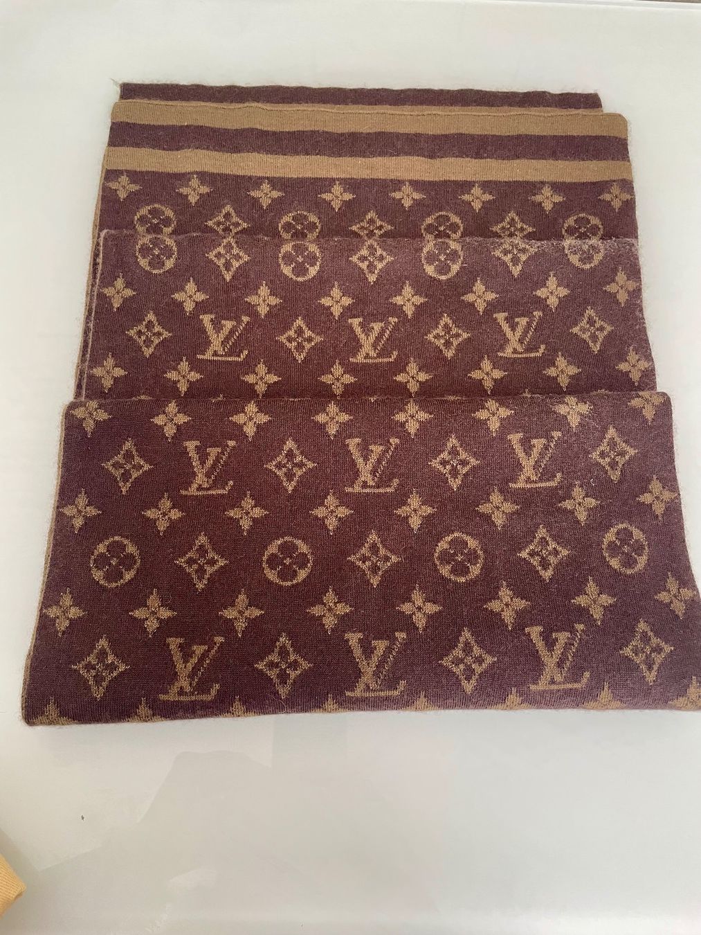 Louis Vuitton Foulard & Sciarpe: Louis Vuitton Schal Kaschmir - nr. 388 – Usato da Hittnau venduto da LuxAndMore 4
