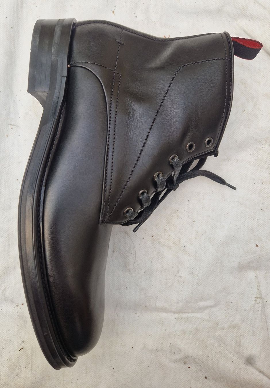 Hugo Boss Scarpe da uomo: HUGO BOSS STIEFEL NEU GR.45 SCHWARZ – Nuovo e nell'imballaggio originale da Bottighofen venduto da menschenfamilie 2
