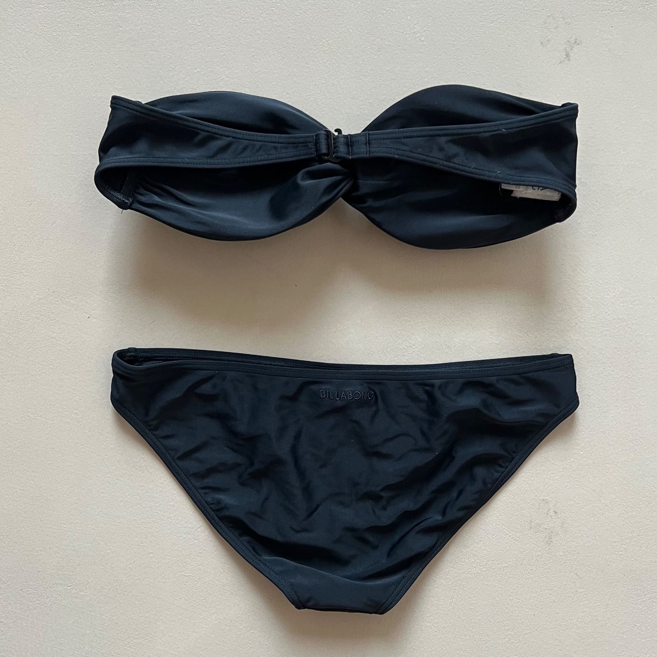 Billabong Costumi da bagno & Bikini: BILLABONG Bikini 🖤 – Usato da zürich venduto da vintage12 1