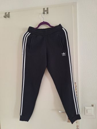 Adidas Jogginghose schwarz Gr. S