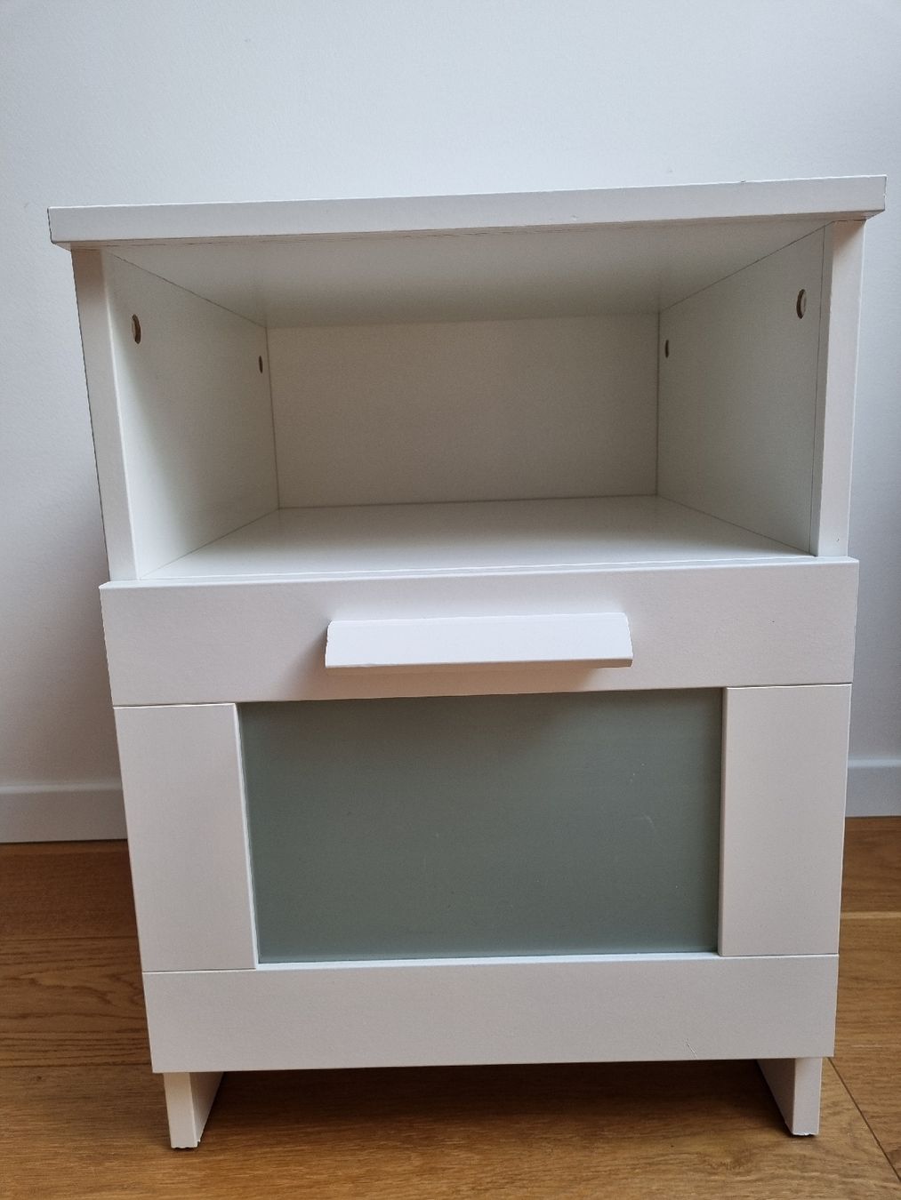 Ikea Comodini: Nachttisch – Usato da Grosswangen venduto da _Ra
