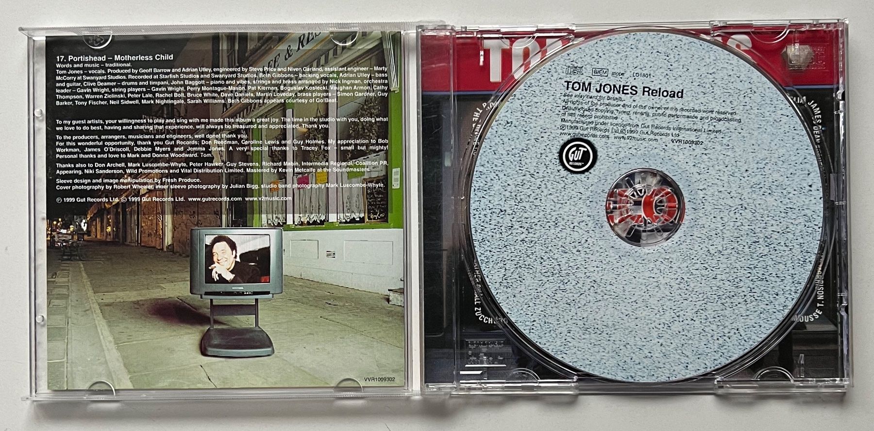 CD: Tom Jones / Reload – Usato da Näfels venduto da rottabi 2