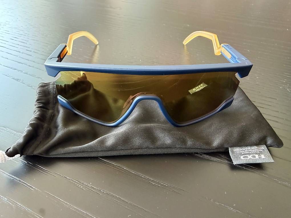 Oakley Occhiali & Lenti: Oakley BXTR Polaris Collection – Usato da Kreuzlingen venduto da joel_1907