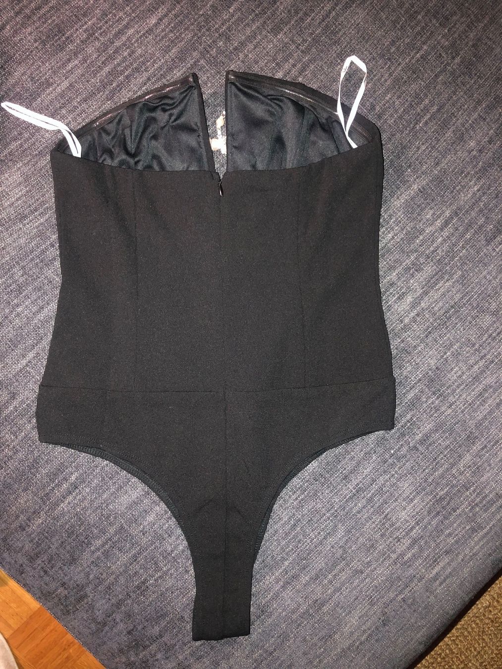 Top: Body Bustier Perlen Gr M NEU – Nuovo e nell'imballaggio originale da Zug venduto da estarthyme 5