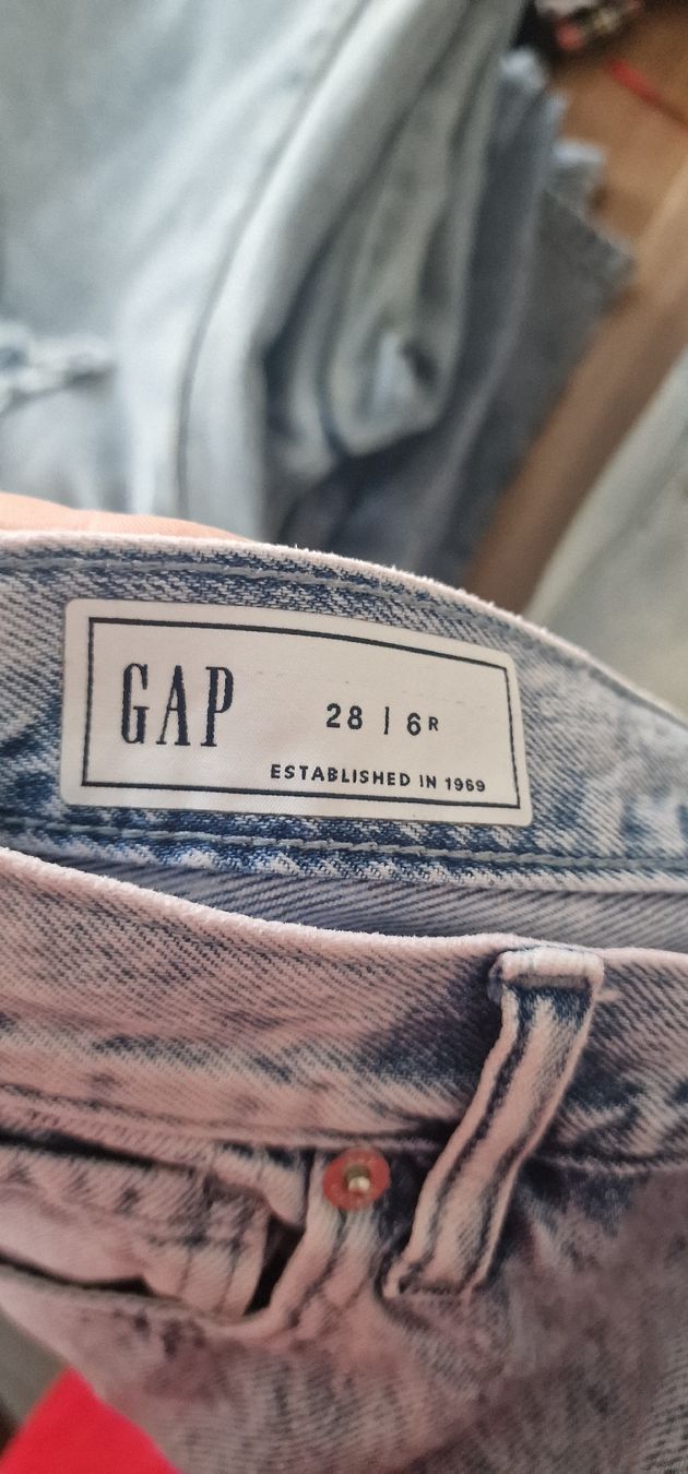 Gap Jeans: GAP  jeans – Usato da Oberweningen venduto da LT8165