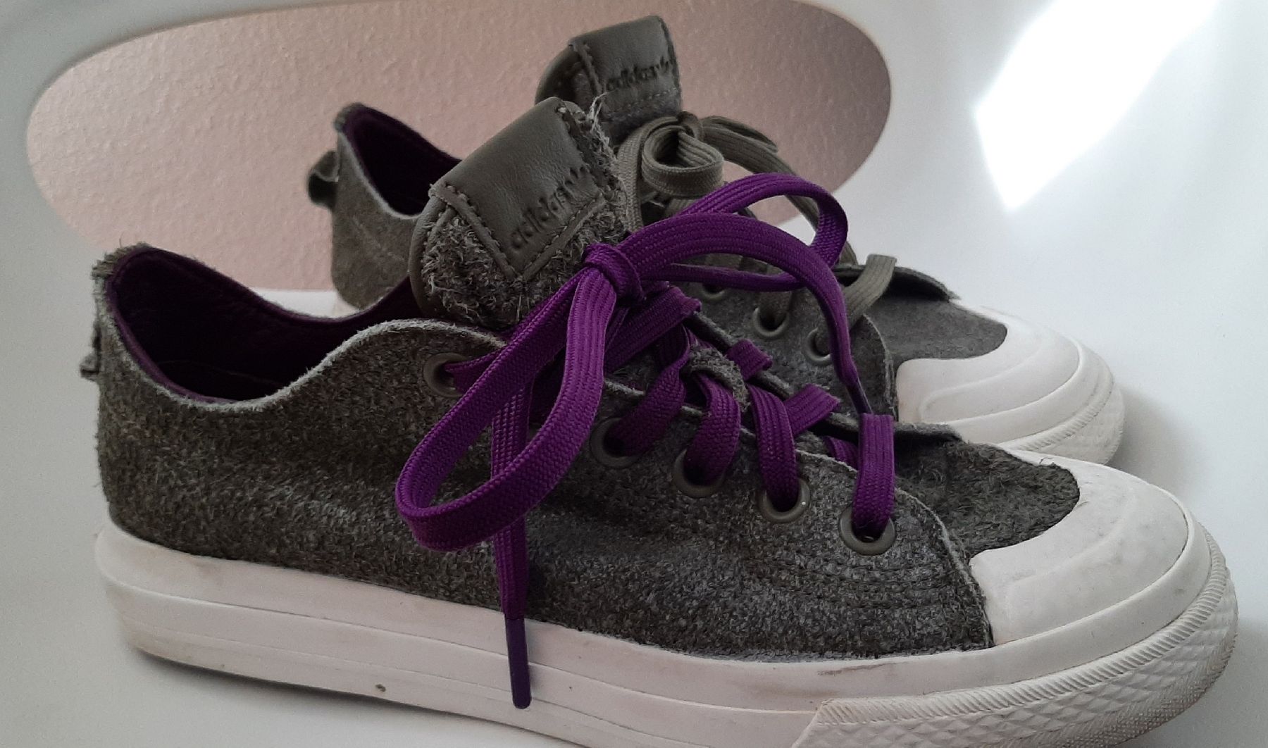 Adidas Scarpe da donna: adidas schuhe Große 39,5 – Usato da Uster venduto da kgw78