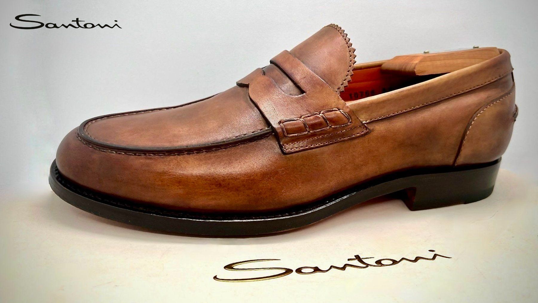 Santoni Herrenschuhe: Santoni Mocassins de Luxe 740 Chf – Gebraucht aus Vich von SWISS_ECO_E-COM_2050