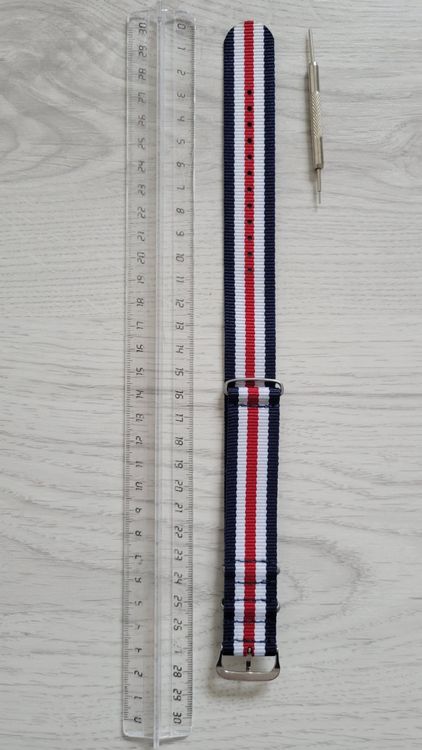 NATO Rouge, blanc bleu 22 mm 2