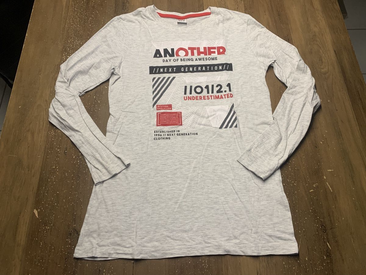 Pulls et sweat-shirts: Langarmshirt Gr. 158/164 – D'occasion à Buus par 2013dp