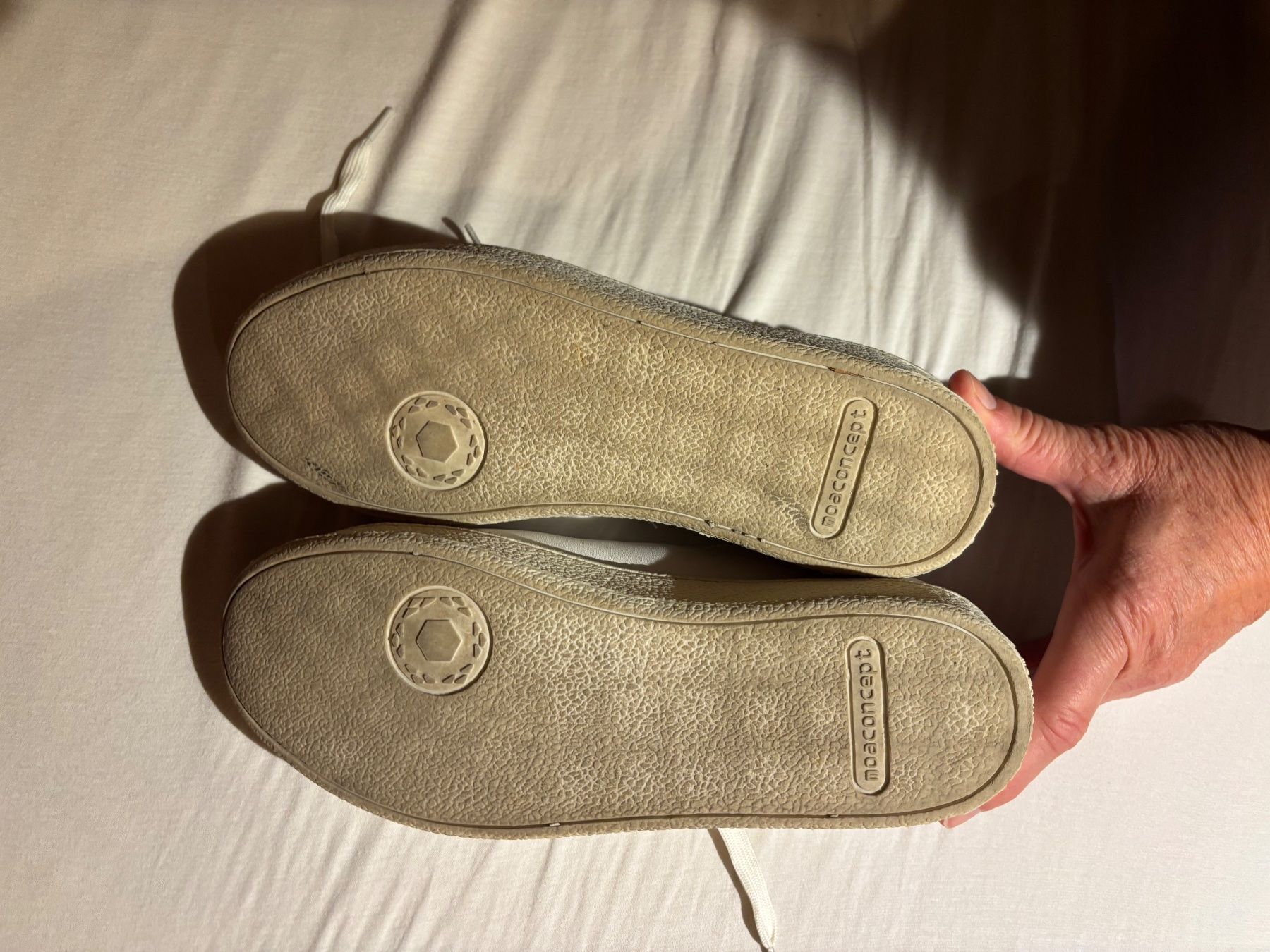 Scarpe da uomo: Moa concept Mickey Mouse Baskets / Turnschuhe 39 – Nuovo (secondo la descrizione) da Chêne-Bougeries venduto da Bambideluxe 2