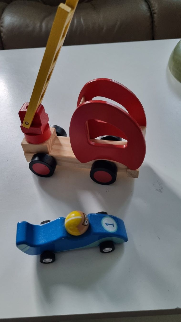 Giocattoli: petits jouets et 1 puzzle – Usato da La Chaux-de-Fonds venduto da mikilo1