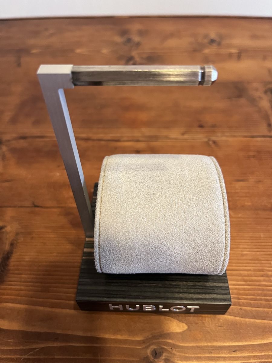 Altro in Decorazioni & Accessori: Hublot support pour montre – Usato da Corjolens venduto da san_kyv9 1