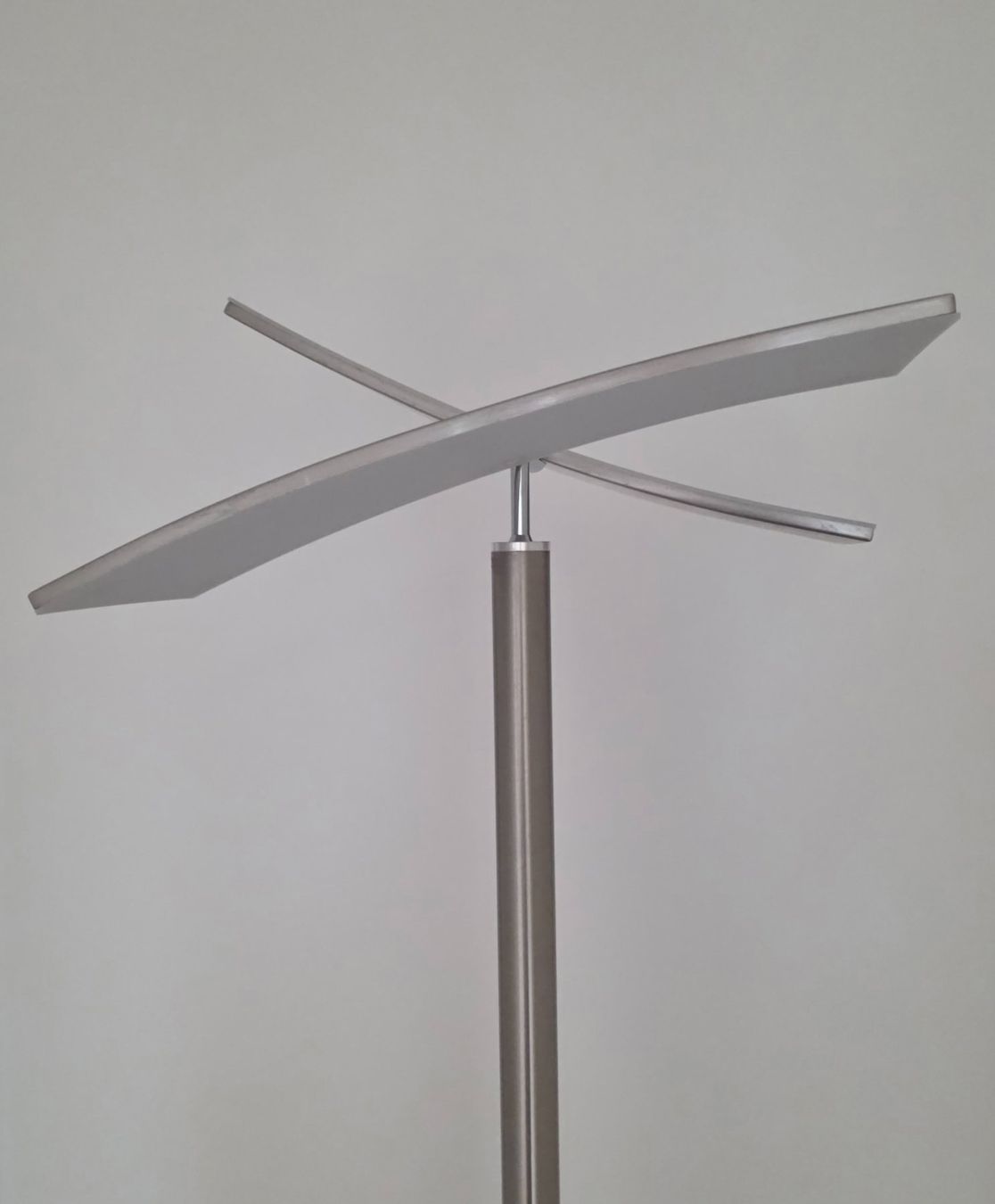 Lampade: LED Stehleuchte dimmbar – Usato da Ibach venduto da Ro-Ka 3