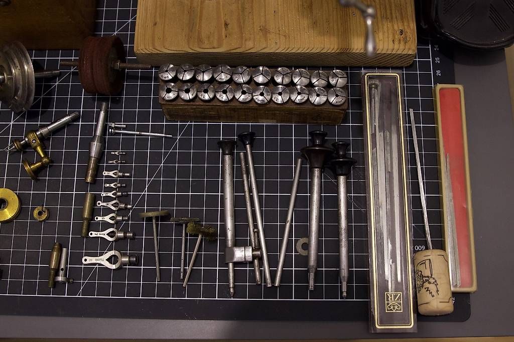 Lorch Tous les outils: Tour horloger Lorch 6mm et 8mm – D'occasion à Vallorbe par Neoris 4