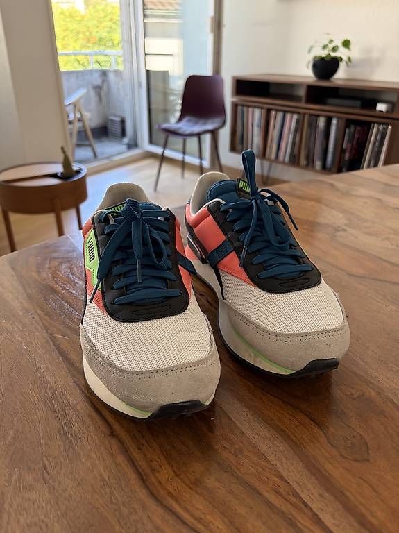Scarpe da uomo: Puma Future Rider Neon Play – Usato da Fribourg venduto da fao_rjw5