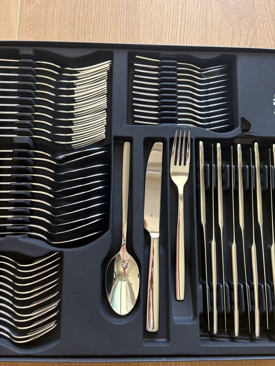 WMF Set di posate: WMF Cromargan Besteckset - Palma – Nuovo (secondo la descrizione) da Erlenbach ZH venduto da sas_z5j9 1
