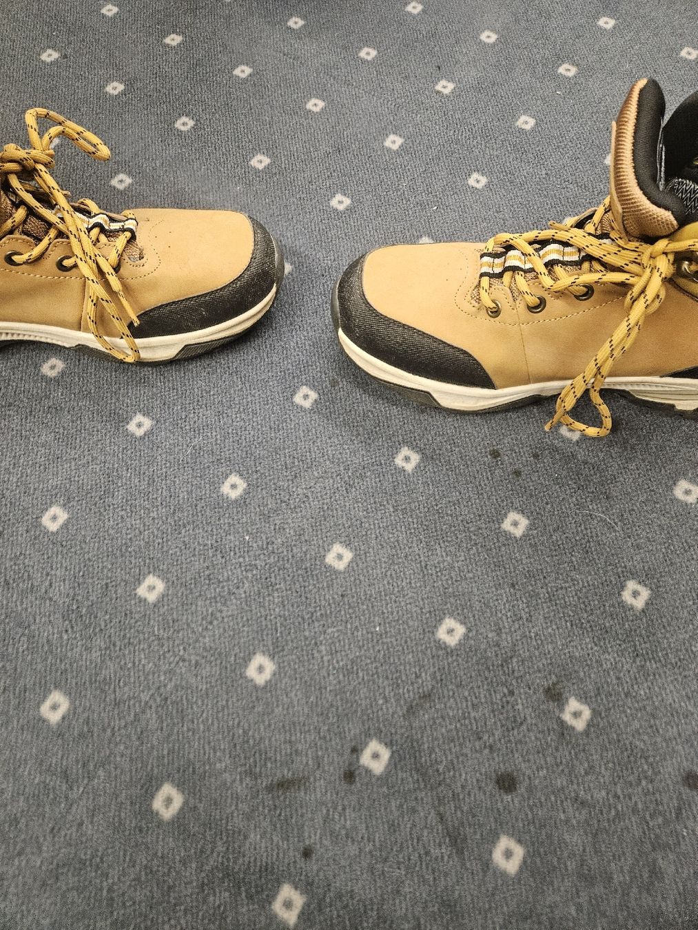 Herrenschuhe: Schuhe zum Wandern – Gebraucht aus Luzern von Dan_8m79 2