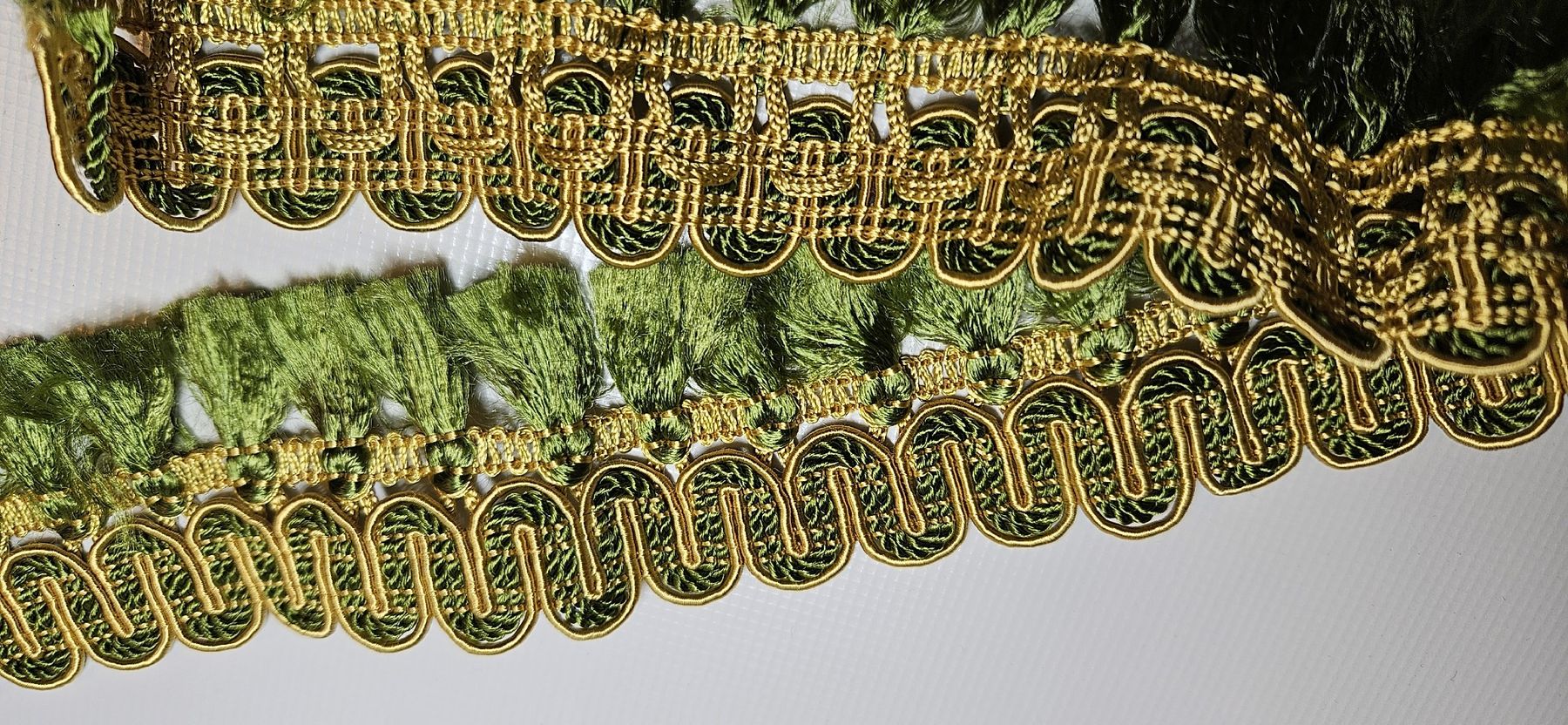 Stoffe: galon avec pompons vert et doré 5cmx70cm ruban – Neu (gemäss Beschreibung) aus Carouge GE von Lea000 2