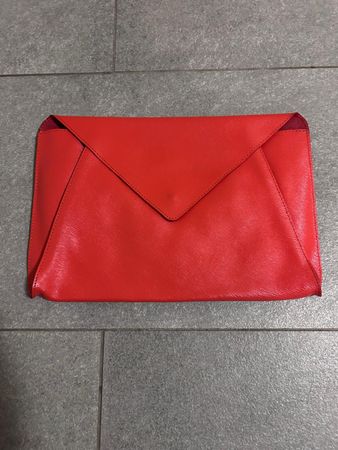 Clutch rossa in vera pelle, design elegante -Affare!