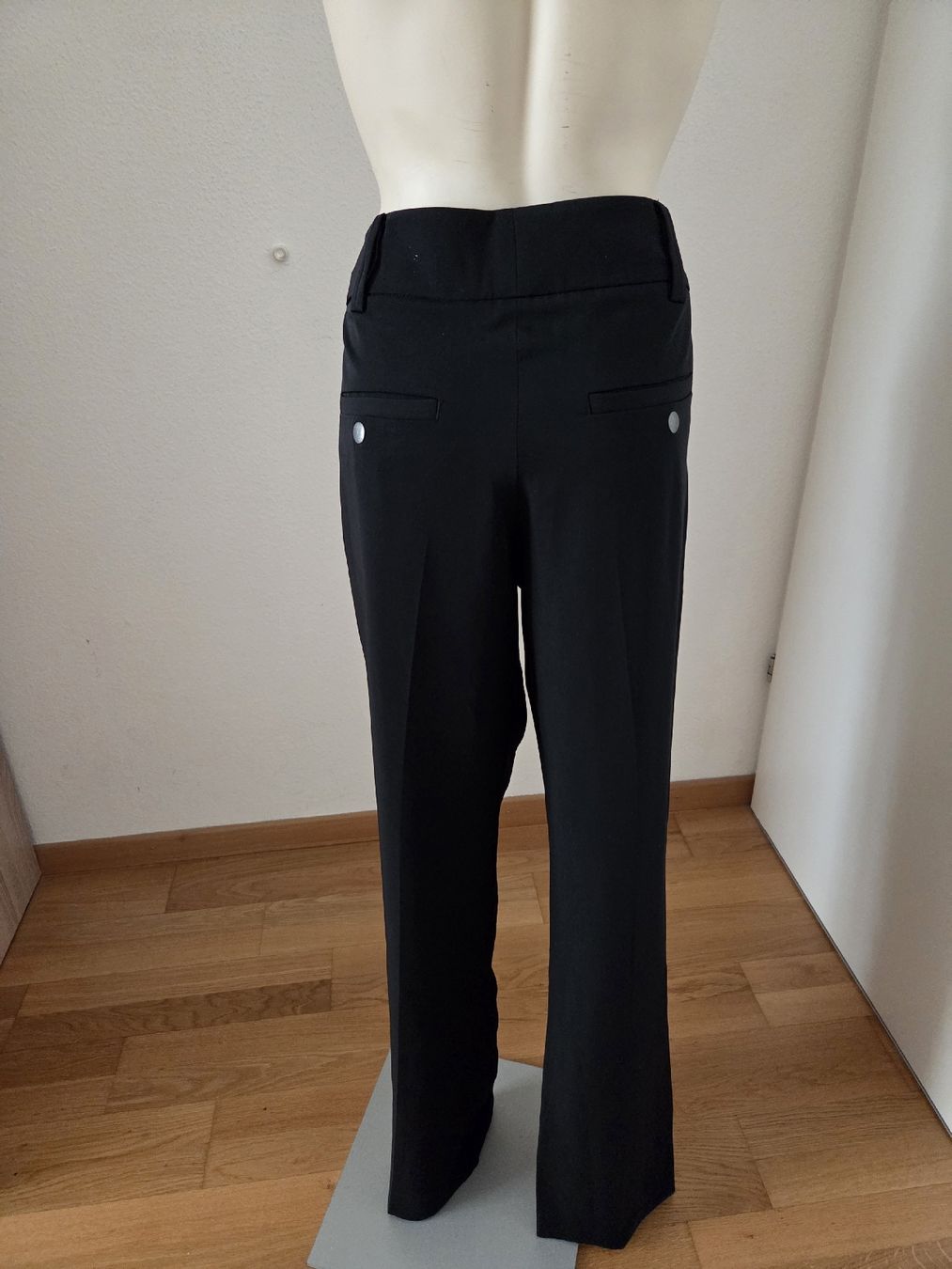 Nile Pantaloni: Nile elegante Hose – Usato da Luzern venduto da asmele2 2